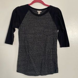 3/4 length fitted shirt